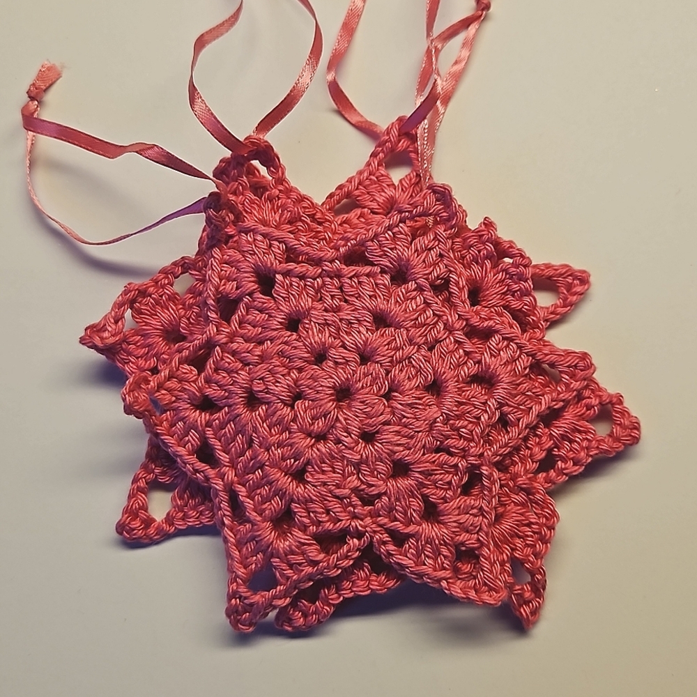 Hand-made Crocheted Stars (Set of 4) - Picture 3 of 3